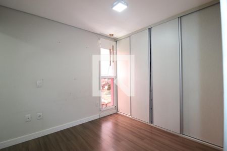 Quarto 1 suíte de apartamento à venda com 2 quartos, 62m² em Parque Sao Vicente, Santo André