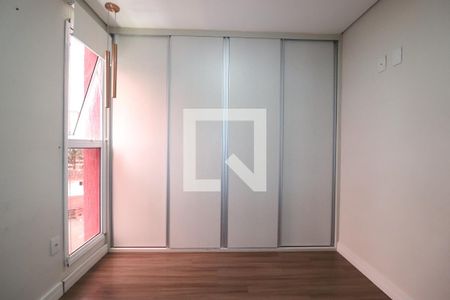 Quarto 1 suíte de apartamento à venda com 2 quartos, 62m² em Parque Sao Vicente, Santo André