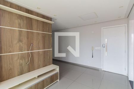 Sala de apartamento para alugar com 2 quartos, 60m² em Itaquera, São Paulo