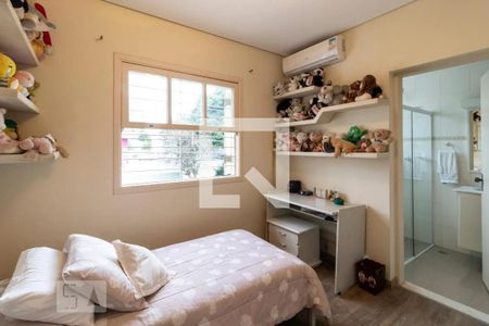 Casa à venda com 4 quartos, 350m² em Parque Colonial, São Paulo