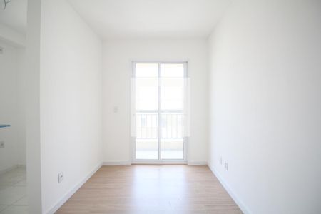Sala de apartamento à venda com 2 quartos, 43m² em Jardim Tres Irmaos, Taboão da Serra