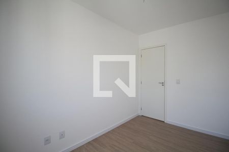 Quarto 1 de apartamento à venda com 2 quartos, 43m² em Jardim Tres Irmaos, Taboão da Serra