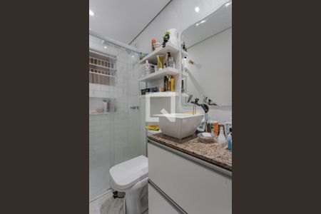 Suíte de apartamento à venda com 3 quartos, 50m² em Passo D’areia, Porto Alegre