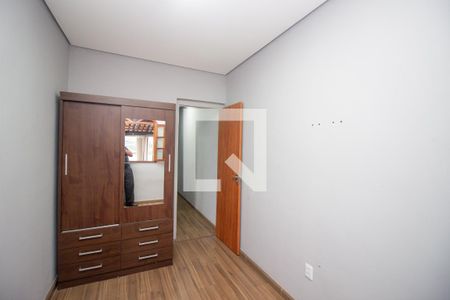 Quarto 1 de casa à venda com 3 quartos, 130m² em Kennedy, Contagem