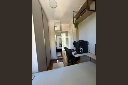 Apartamento à venda com 3 quartos, 80m² em Jardim Tupanci, Barueri