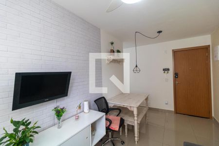 Salas de apartamento à venda com 1 quarto, 40m² em Parque Industrial, Campinas