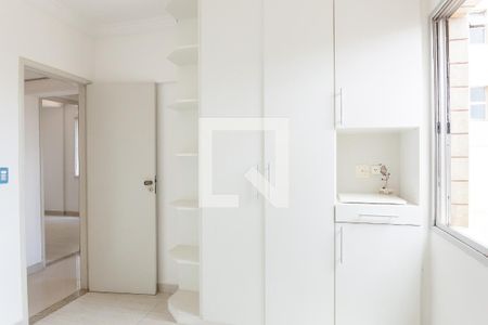 Quarto 1 de apartamento à venda com 3 quartos, 221m² em Buritis, Belo Horizonte