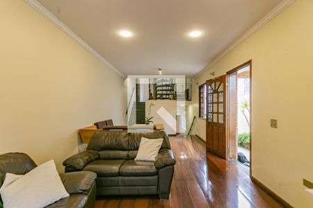 Sala de casa para alugar com 4 quartos, 220m² em Aclimação, São Paulo