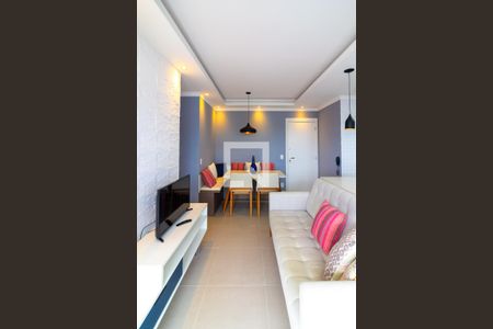 Sala de apartamento para alugar com 2 quartos, 53m² em Chácara Santo Antônio (zona Sul), São Paulo