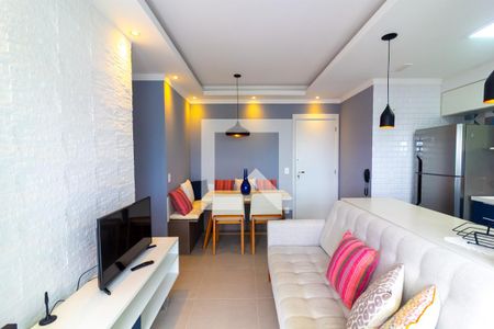 Sala de apartamento para alugar com 2 quartos, 53m² em Chácara Santo Antônio (zona Sul), São Paulo