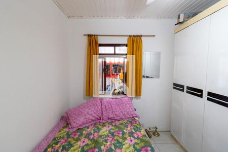 Quarto 2 de casa à venda com 2 quartos, 150m² em Restinga, Porto Alegre