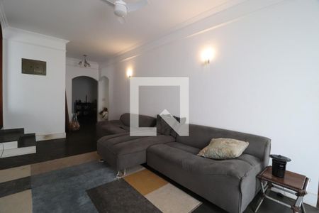 Sala de casa para alugar com 4 quartos, 2000m² em Cidade Jardim, Uberlândia