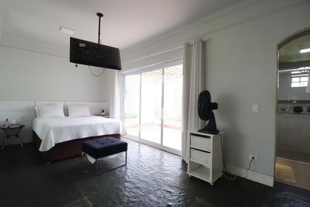 Sala de casa para alugar com 4 quartos, 2000m² em Cidade Jardim, Uberlândia