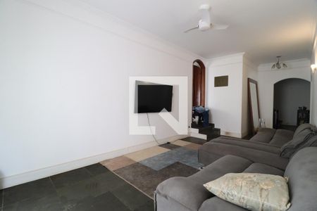 Sala de casa para alugar com 4 quartos, 2000m² em Cidade Jardim, Uberlândia