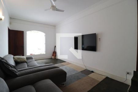 Sala de casa para alugar com 4 quartos, 2000m² em Cidade Jardim, Uberlândia