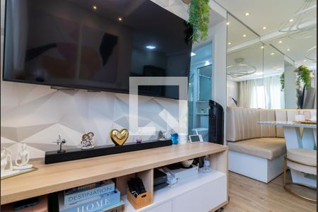Sala de Estar de apartamento à venda com 2 quartos, 42m² em Santa Teresinha, São Paulo