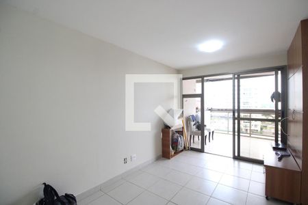 Sala de apartamento para alugar com 3 quartos, 87m² em Barra Olímpica, Rio de Janeiro