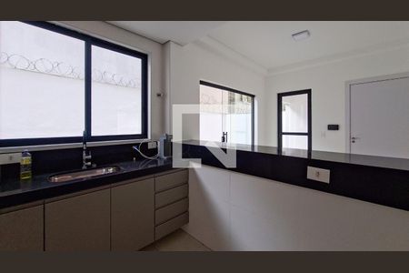 Sala/Cozinha de apartamento para alugar com 3 quartos, 106m² em São Pedro, Belo Horizonte