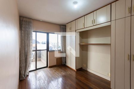 Suíte  de apartamento à venda com 4 quartos, 212m² em Tijuca, Rio de Janeiro