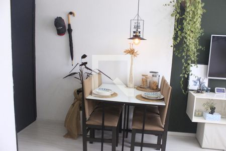 Sala de apartamento para alugar com 2 quartos, 43m² em Vila Nova Bonsucesso, Guarulhos