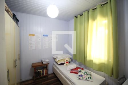 Quarto 1 de casa à venda com 5 quartos, 156m² em Jardim Carvalho, Porto Alegre