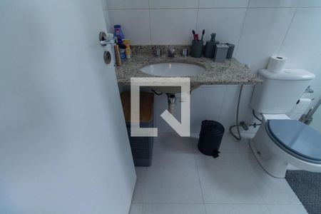 Banheiro da Suíte 1 de casa para alugar com 3 quartos, 120m² em Vila Monumento, São Paulo