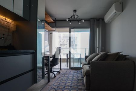 Sala/cozinha de apartamento para alugar com 1 quarto, 37m² em Butantã, São Paulo