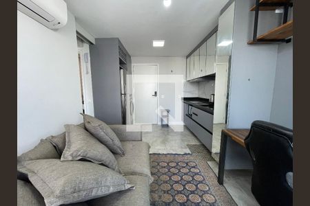 Sala/Cozinha de apartamento para alugar com 1 quarto, 37m² em Butantã, São Paulo