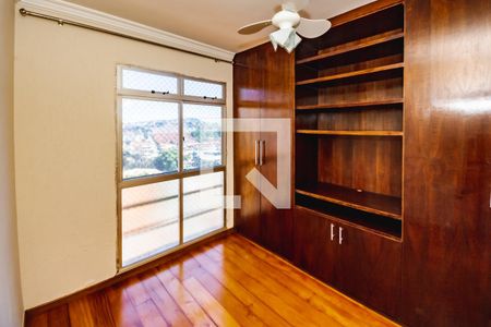 Apartamento para alugar com 3 quartos, 115m² em Planalto, Belo Horizonte