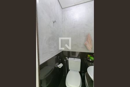 Casa para alugar com 4 quartos, 240m² em Etelvina Carneiro, Belo Horizonte