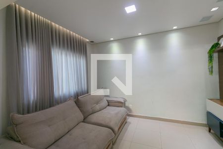 Casa para alugar com 4 quartos, 240m² em Etelvina Carneiro, Belo Horizonte