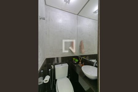 Casa para alugar com 4 quartos, 240m² em Etelvina Carneiro, Belo Horizonte