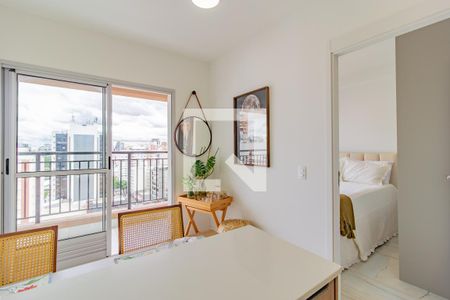 Sala/Cozinha de apartamento para alugar com 2 quartos, 39m² em Pinheiros, São Paulo