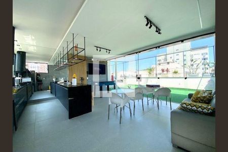Apartamento à venda com 3 quartos, 270m² em Icaraí, Niterói