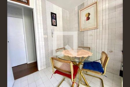 Apartamento à venda com 3 quartos, 270m² em Icaraí, Niterói