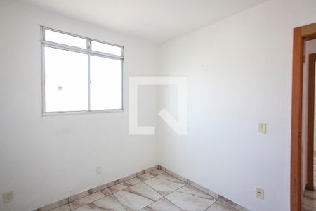 Quarto 1 de apartamento para alugar com 2 quartos, 45m² em Shopping Park, Uberlândia