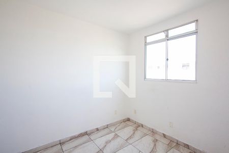 Quarto 1 de apartamento para alugar com 2 quartos, 45m² em Shopping Park, Uberlândia