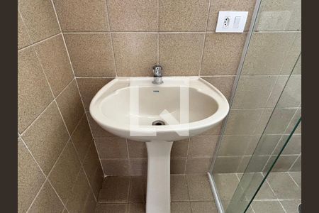 Banheiro de apartamento para alugar com 1 quarto, 35m² em Vila Clementino, São Paulo