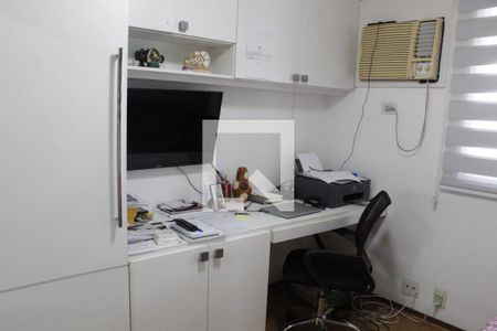 Quarto 1 de apartamento para alugar com 2 quartos, 83m² em Barra Olímpica, Rio de Janeiro