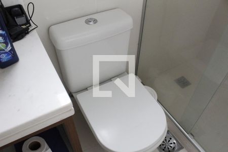 Banheiro Social de apartamento para alugar com 2 quartos, 83m² em Barra Olímpica, Rio de Janeiro