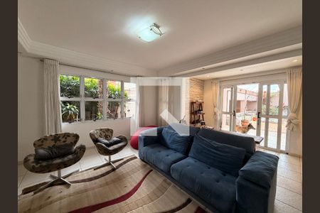 Sala de casa à venda com 4 quartos, 500m² em Vila Agricola, Jundiaí