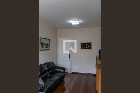 Sala de apartamento para alugar com 3 quartos, 110m² em Cidade Jardim, Belo Horizonte