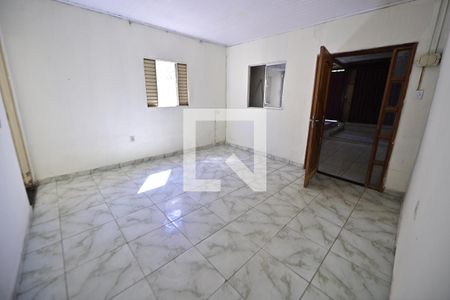 Casa para alugar com 2 quartos, 80m² em Setor Grajaú, Goiânia