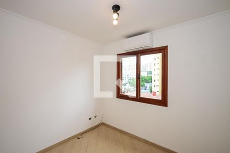 Quarto 1 de casa de condomínio para alugar com 3 quartos, 104m² em Parque Assuncao, Taboão da Serra