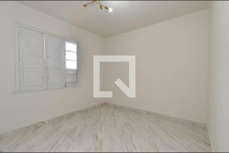 Quarto 2 de casa para alugar com 2 quartos, 80m² em Carlos Prates, Belo Horizonte