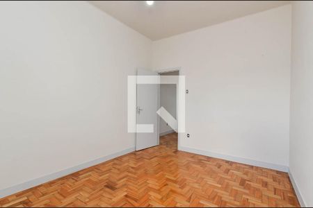 Quarto 1 de casa para alugar com 2 quartos, 100m² em Carlos Prates, Belo Horizonte