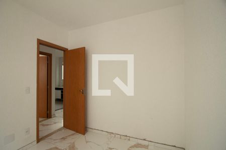 Quarto 1  de apartamento para alugar com 2 quartos, 45m² em Caguaçu, Sorocaba