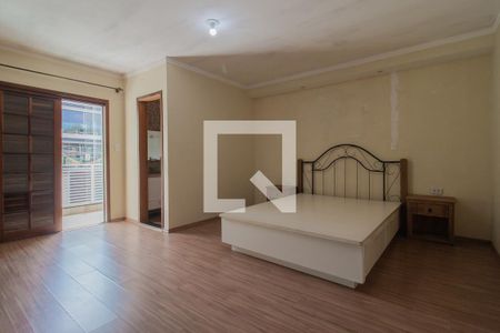 Casa para alugar com 3 quartos, 246m² em Jardim Guapituba, Mauá