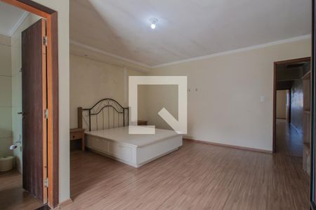 Casa para alugar com 3 quartos, 246m² em Jardim Guapituba, Mauá