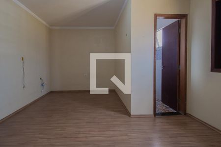 Casa para alugar com 3 quartos, 246m² em Jardim Guapituba, Mauá